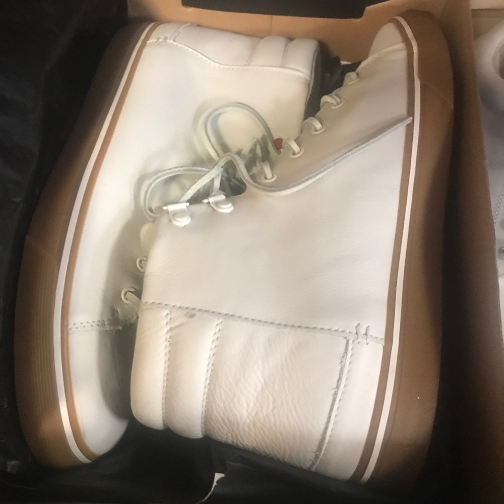 Uggs shoes
